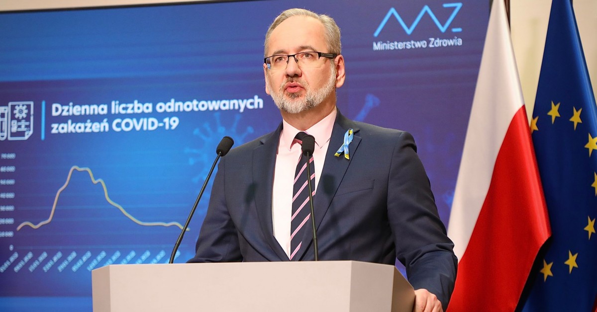 Minister zdrowia Adam Niedzielski: Od poniedziałku 28 marca znosimy obowiązek noszenia maseczek