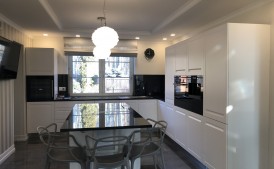 Zatrudnię stolarza meblowego