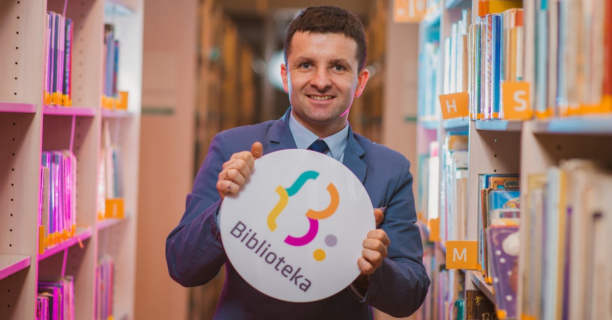 Bibliotekarz Roku 2021: Paweł Piwowarczyk drugi w ogólnopolskim rankingu