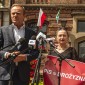 Donald Tusk w Myślenicach: Miejscowy burmistrz pan Jarosław Szlachetka postanowił rozpocząć ściganie Ewy za to, że mówi rzeczy oczywiste