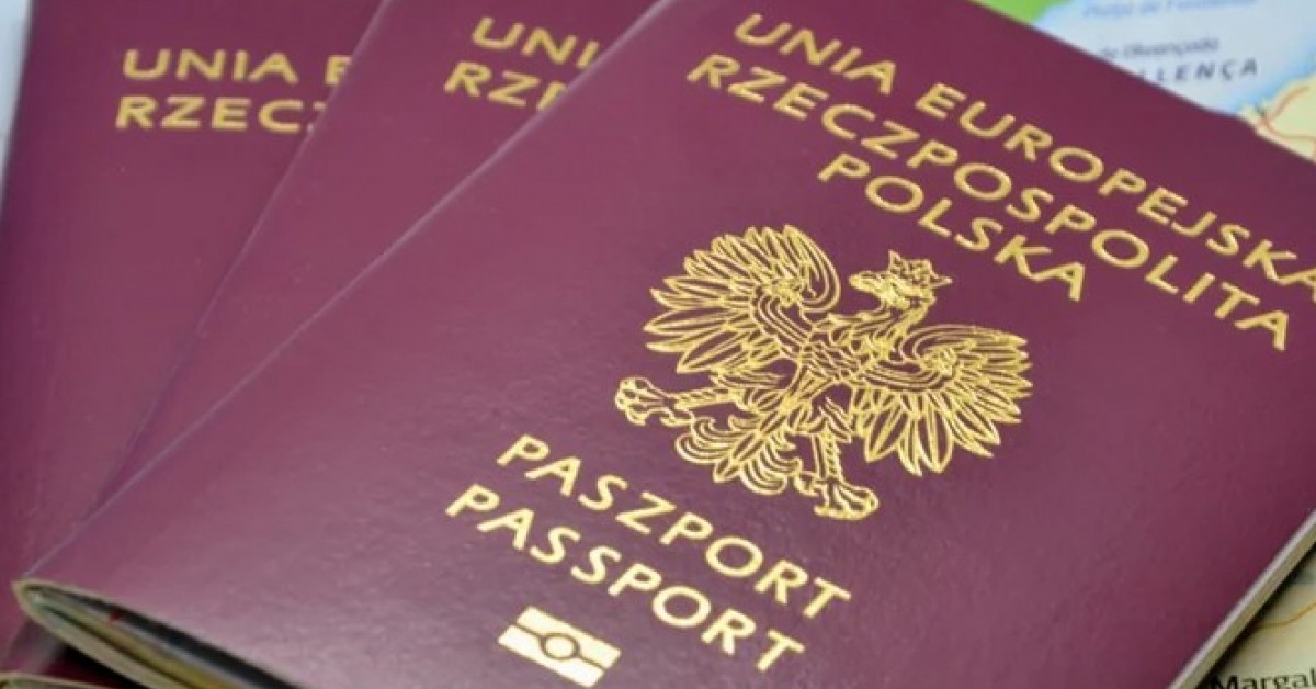 Będzie łatwiej o paszport. "Papierowe wnioski odchodzą do lamusa”
