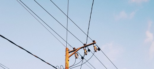 Od 1 grudnia samorządy mają obowiązek oszczędzania prądu