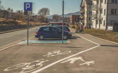 Raport z „Planu Zrównoważonej Mobilności”: Najgorzej oceniamy jakość ścieżek rowerowych i dostępność miejsc parkingowych