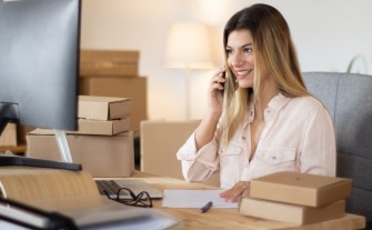 Jakie są zalety i wady korzystania z platformy WooCommerce jako rozwiązania e-commerce dla swojego biznesu?