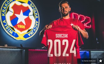 Szymon Sobczak piłkarzem Białej Gwiazdy. Pierwsze kroki stawiał w Szczeblu Lubień