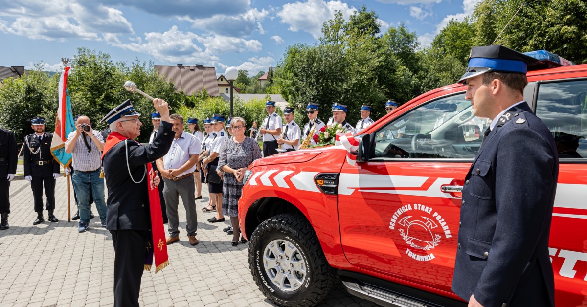 Tokarnia. OSP ma nowy samochód. Tak wyglądało uroczyste przekazanie pojazdu