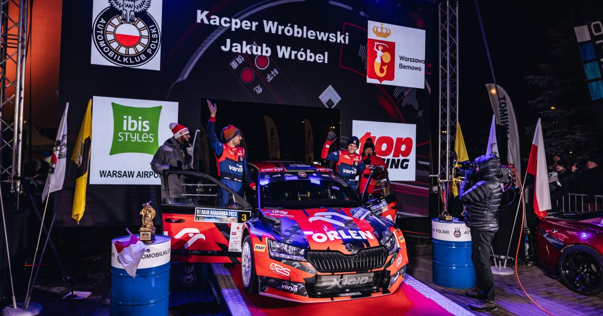 Kacper Wróblewski i Jakub Wróbel zakończyli Rajd Barbórka na drugim miejscu