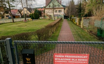 Myślenice. Radni pytają burmistrza o działkę po przedszkolu nr 3. Gorąca dyskusja na trzy miesiące przed wyborami