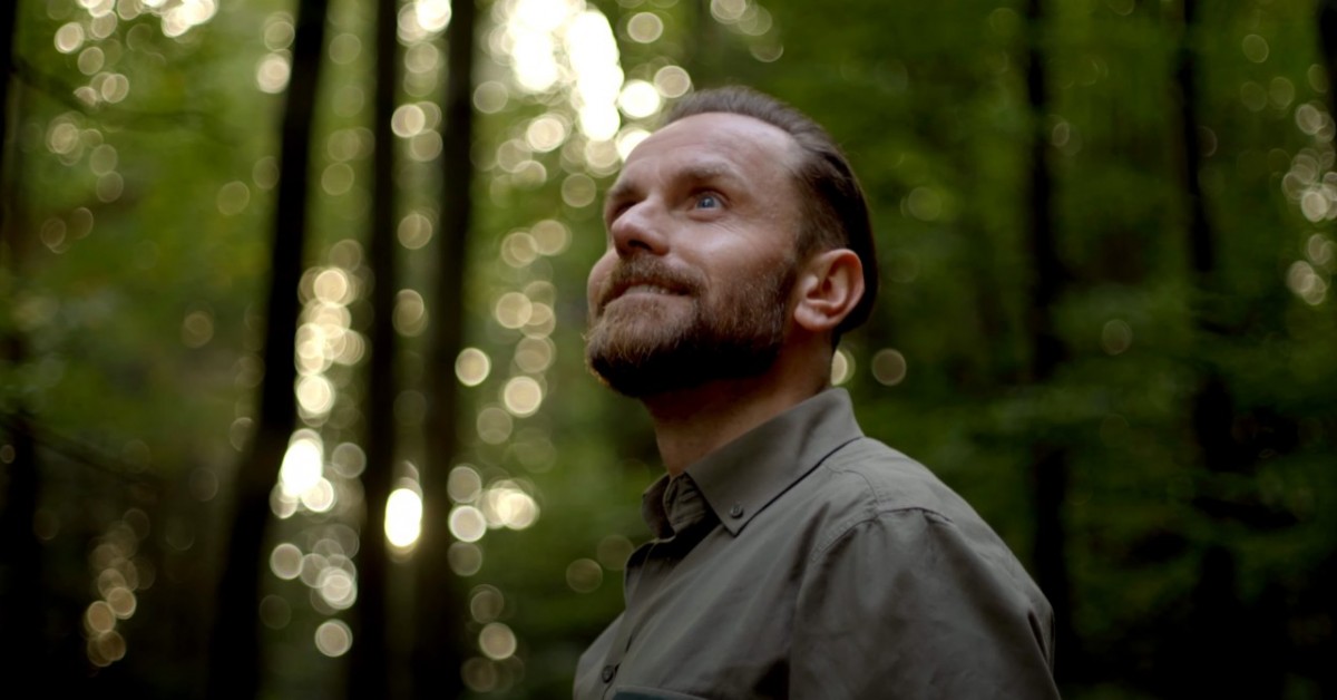 Sławomir Kowalik z Pcimia bohaterem pierwszego odcinka Ludzi lasu. "Doświadczając przyrody, stajesz się lepszym człowiekiem"