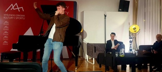 Pianista Michał Basista i beatboxer Szymon Chmiel SzNaJdeR w Granym Poniedziałku