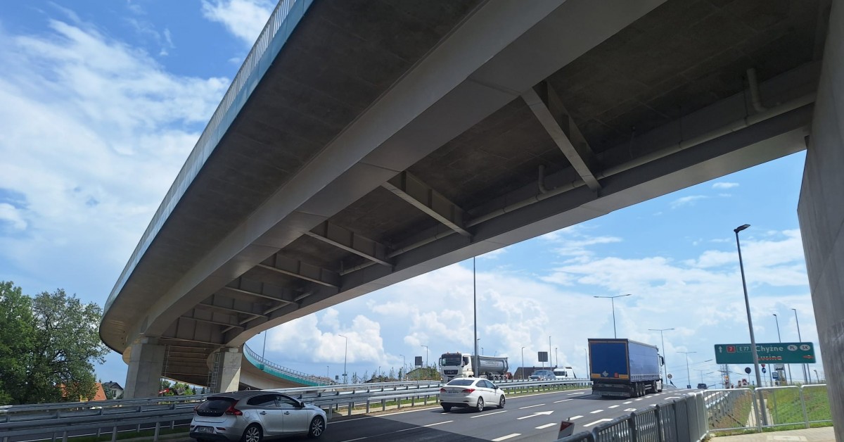 Zakopianka. Kierowcy mogą już korzystać z nowego węzła drogowego w Gaju