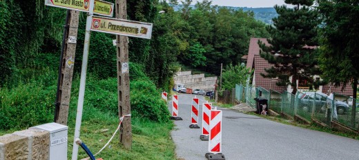 Dobczyce. Czy wjazd na ulicę Kazimierza Wielkiego powinien dotyczyć wyłącznie mieszkańców?