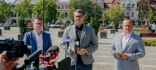 Myślenice. Przedstawiciele PiS proszą o wpłaty na partię. Zapytaliśmy ich o to, czy sami ją wspierają oraz jakimi kwotami