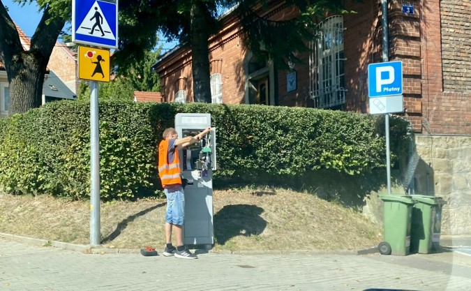 Myślenice. Nowe stawki za parking w mieście już obowiązują. Co się zmieniło?