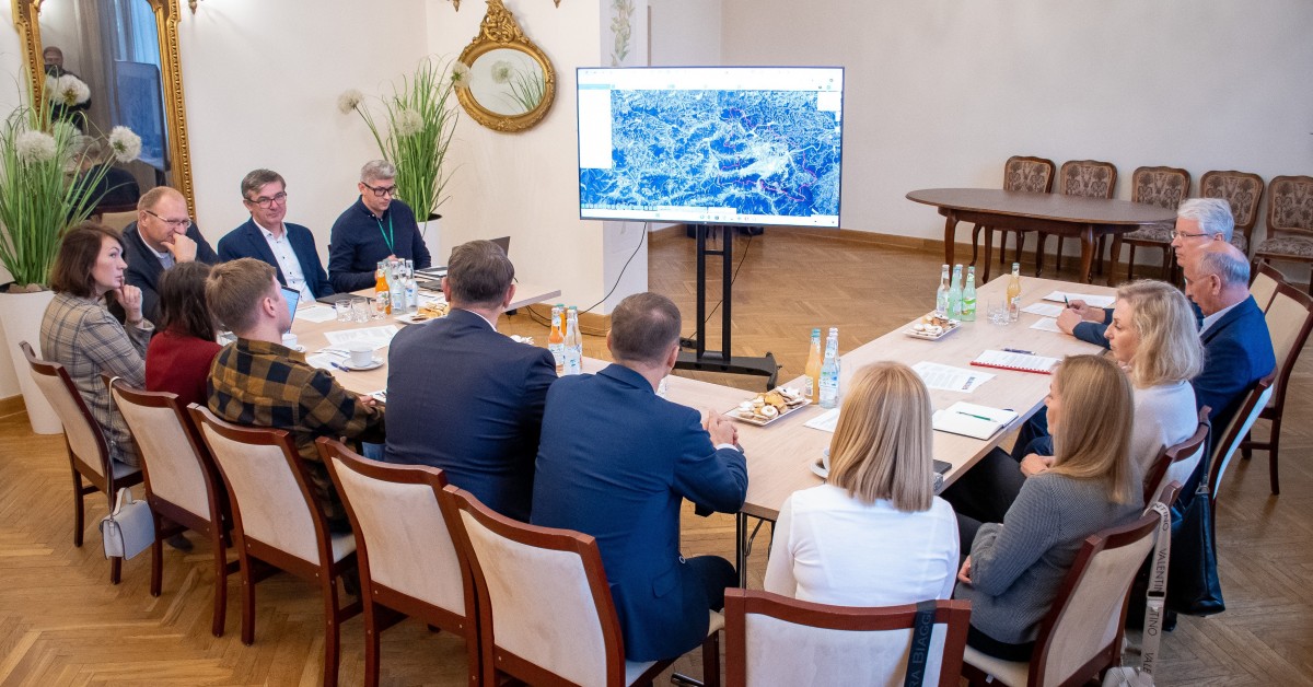 Samorządowcy debatują na temat działań przeciwpowodziowych