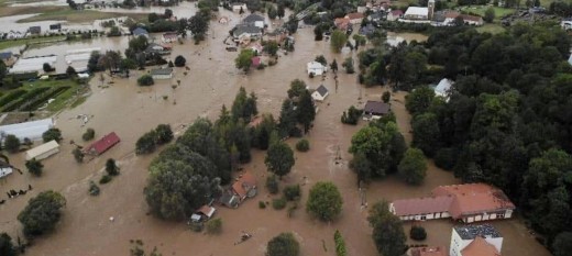 Radni przekazują pieniądze na usuwanie skutków powodzi w Kłodzku i Stroniach Śląskich