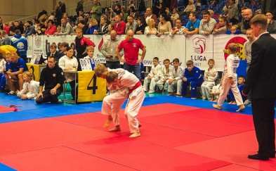 Młodzi judocy przywieźli z Sosnowca 20 medali