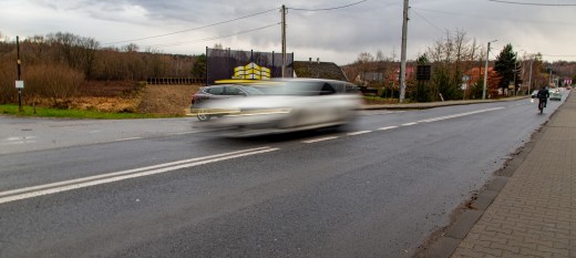 Dobczyce. Nowe osiedle mieszkaniowe stanie przy ul. Mostowej. „Co z drożnością tej drogi?”- dopytuje radna