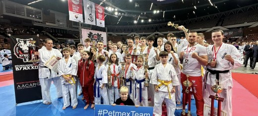 Dziewięć medali karateków z myślenickiej Akademii Karate Byakko na IKO World Cup 2024 w Katowicach