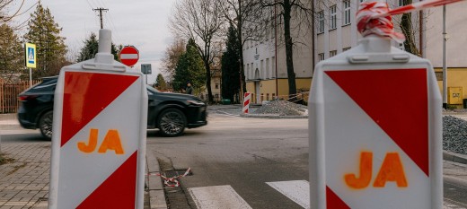 Myślenice. Trwa remont skrzyżowania ulic Piłsudskiego z Jagiellońską. „Będzie bezpieczniej”