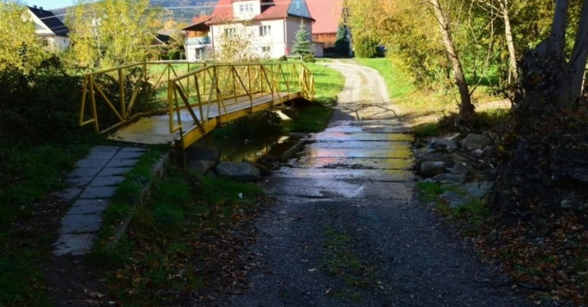 Trzemeśnia. Na budowę tej drogi mieszkańcy czekali przez lata. Jest dofinansowanie, co teraz?