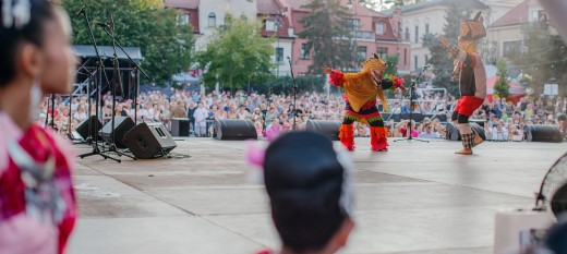 Małgorzata Miszczak pyta o przyszłość Festiwalu Folkloru, a Myślenice nazywa „miastem zmarnowanych potencjałów”