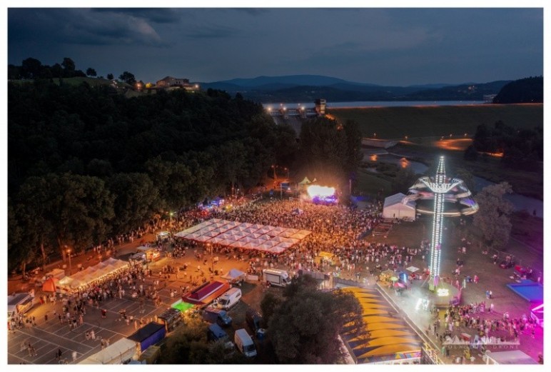 Dni Dobczyc 2025. Te gwiazdy wystąpią pod zaporą w trzeci weekend lipca