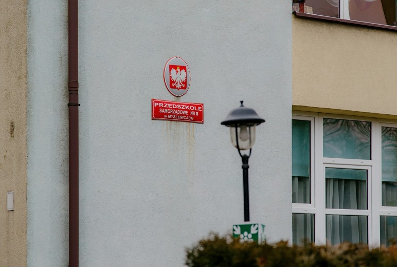 Myślenice. Wygrała konkurs na dyrektora, ale burmistrz go unieważnił. Wojewoda cofa jego decyzję