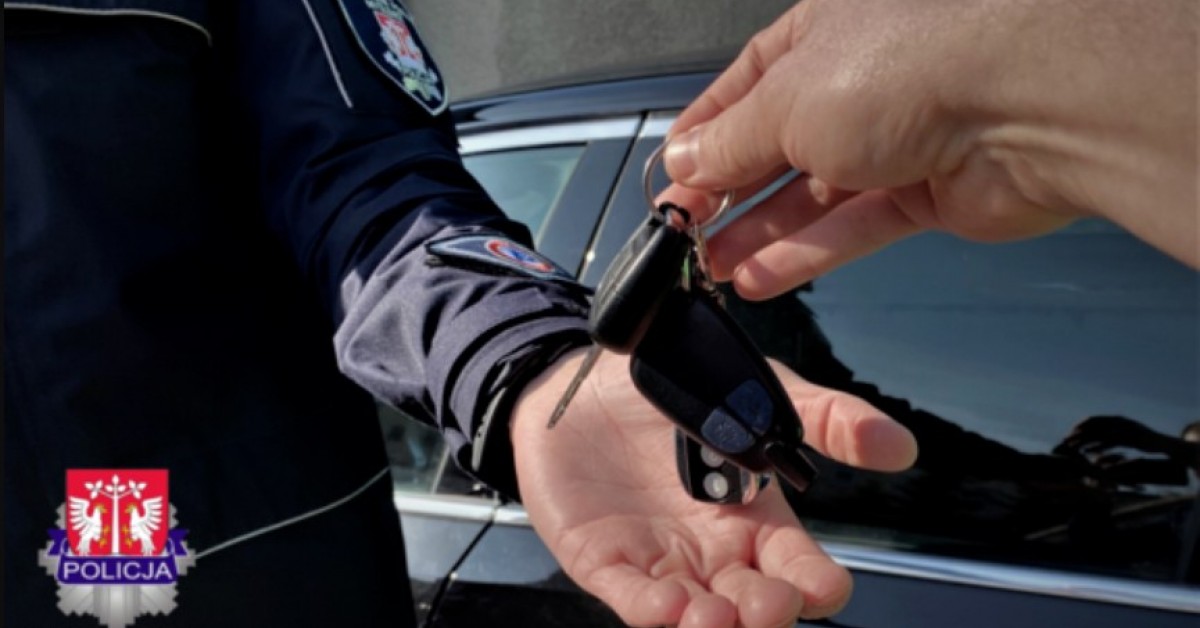 Siepraw. Na zakazie i bez prawa jazdy. Kierowca BMW w rękach policjantów z grupy SPEED