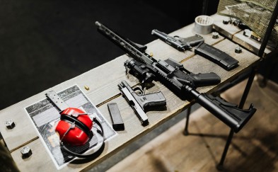 Impreza firmowa w Cracow Shooting Academy z Krakowa. Dlaczego to świetny pomysł na wyjście integracyjne?