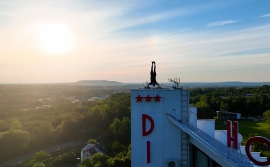 Jest praca w Myślenicach! Nawet 30 tysięcy złotych dla ambitnych i zaangażowanych