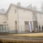 Szkoła piąty rok stoi pusta. Radna dopytuje co dalej z budową COM na Chełmie