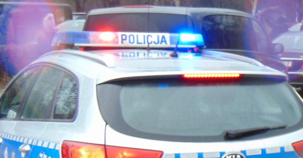 Trwa obława na 57-latka podejrzanego o zabójstwo dwóch osób w Starej Wsi w powiecie limanowskim