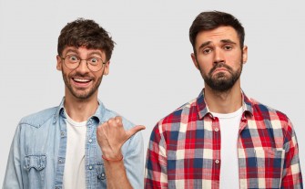 Męczą Cię stres i wypalenie zawodowe? Psychoterapia online może pomóc