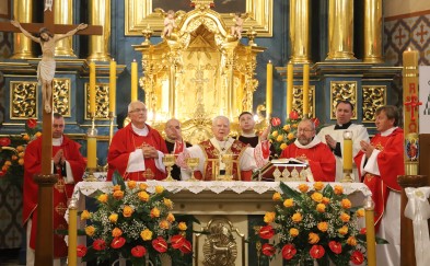 To już 700 lat parafii Narodzenia NMP w Myślenicach