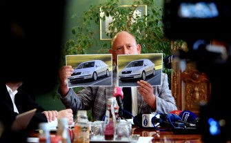 Wojewoda zaskarża uchwałę o Strefie Czystego Transportu. Od 2026 r. za wjazd do Krakowa starym samochodem trzeba będzie płacić
