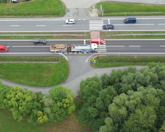 Myślenice, Głogoczów: Uważaj jak jeździsz. Policjant patroluje z powietrza