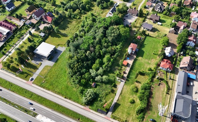 Nowa siedziba policji zapowiadana jest od 2022 roku. Starosta z burmistrzem przekazali działkę pod jej budowę