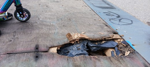 Dobczyce. Skatepark pod zaporą się sypie. „Pasowałoby zrobić delikatne odświeżenie”