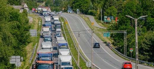 Projekt drogi S7 Kraków-Myślenice odjeżdża. Generalna Dyrekcja po raz kolejny przesuwa termin prezentacji przebiegu trasy