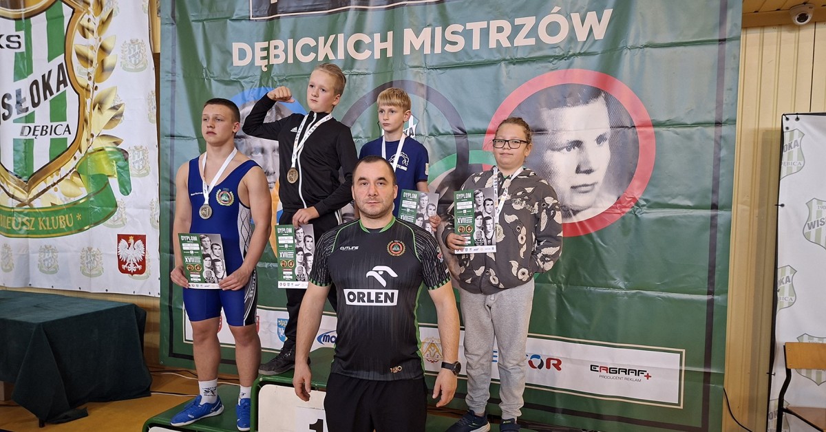 Medale zapaśników Dalinu na Memoriale Debickich Mistrzów