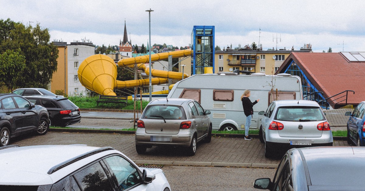 Myślenice. Przyczepy campingowe na parkingach? Burmistrz zapowiada porządki