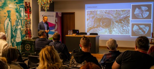 Myślenice. Naukowcy przedstawili efekty badań nad ruinami Zamczyska