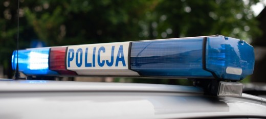 Myślenice. Wyprowadzał duże psy bez smyczy. Okazało się, że był poszukiwany listem gończym