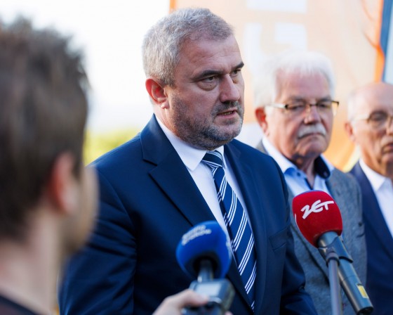Wiceminister Stanisław Bukowiec: Nie rezygnujemy z planu budowy nowego połączenia S7