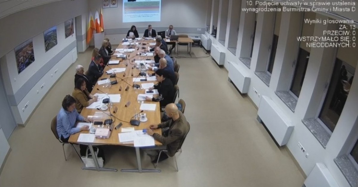 Dobczyce. Radni jednogłośnie przegłosowali podwyżkę dla burmistrza