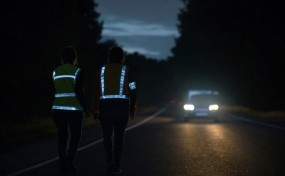 APEL POLICJI: Pamiętaj o odblaskach! Dzięki nim jesteś widoczny dla kierowców