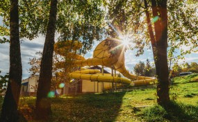 Znamy kolejny termin oddania trzeciej niecki basenu i zjeżdżalni. Ma to nastąpić jeszcze w tym roku