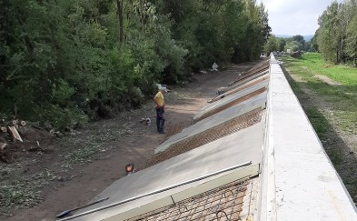 Trwa remont zapory bocznej „Myślenice” i budowa ścieżki rowerowej