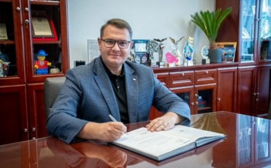 Myślenice. Burmistrz tłumaczy nieobecność na nagraniu starosty w sprawie przejęcia szpitala. „Nie zamierzam firmować niejasnych transakcji”